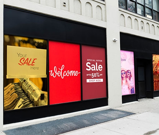 Naviguer dans un océan de publicités : Diverses voies de communication dans un monde saturé